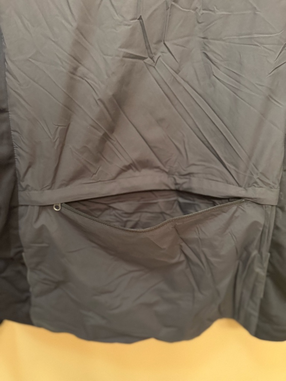 Rapha Men's Lightweight Jacket in Charcoal - Picture 4 of 5